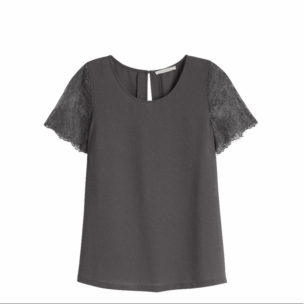 41 Hawthorn grey lace sleeve blouse